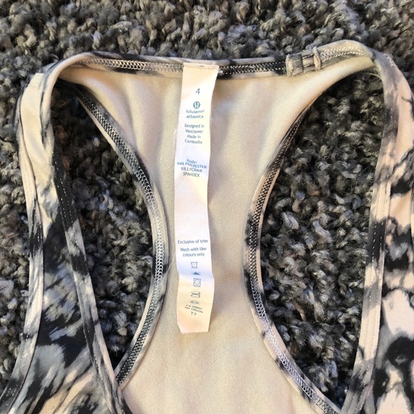 Black and White Marble Lululemon Workout Top! - Picture 3 of 5